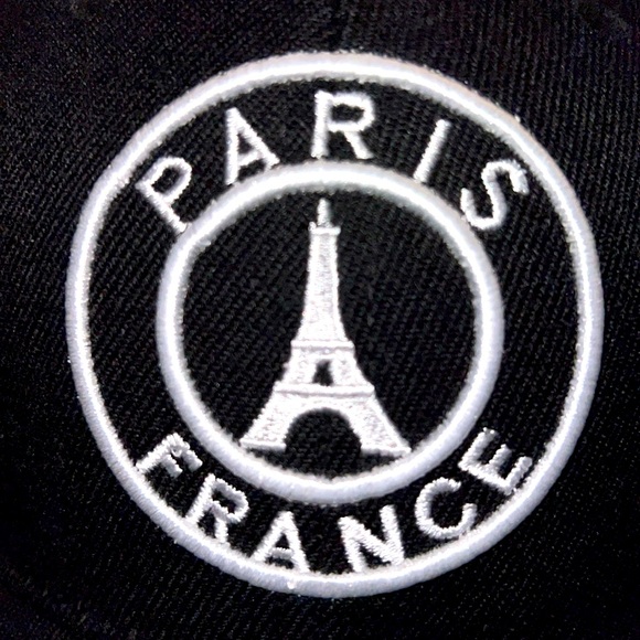 PARIS FRANCE EIFFLE TOWER BLACK WHITE EMBROIDERED BALL CAP PARIS OLYMPICS ADJUST - Picture 2 of 10